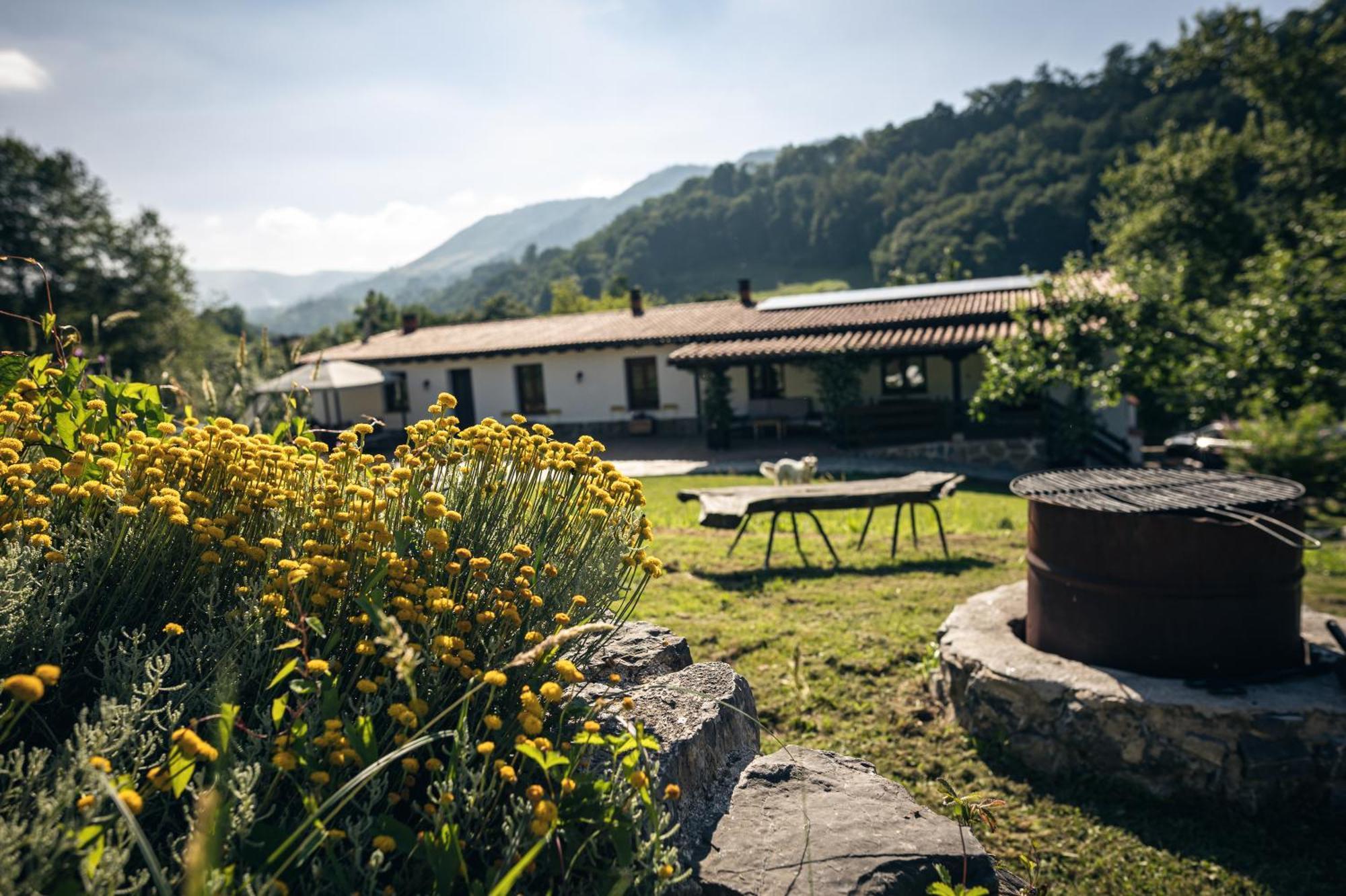 Finca La Naguada Casa Rural En Asturias Beloncio Dış mekan fotoğraf